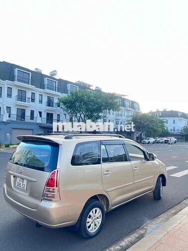 Toyota Innova 2008 J - 125465 km