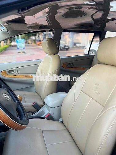 Toyota Innova 2008 J - 125465 km