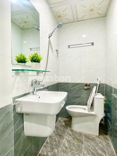 Siêu phẩm nhà Hoàng Mai 55m x 7 tầng, ô tô hai mặt thoáng kinh doanh