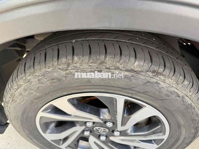 Toyota Innova 2021 Venturer -lướt 22600km Đặc Biệt