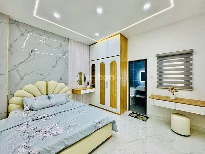 Gò Vấp - giáp Tân Bình - 3 tầng 4pn - gấp bán nhỉnh 7 tỷ.