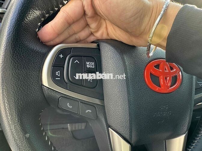 Toyota Innova 2021 Venturer -lướt 22600km Đặc Biệt