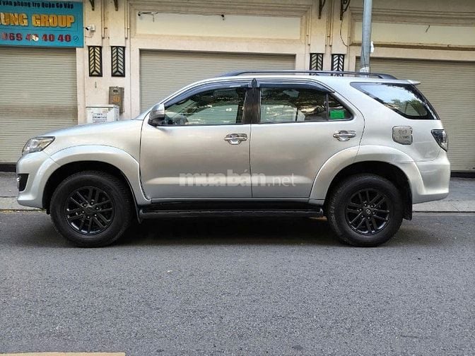 Gia đình sắp xuất cảnh bán xe đang sử dụng hieu Fortuner