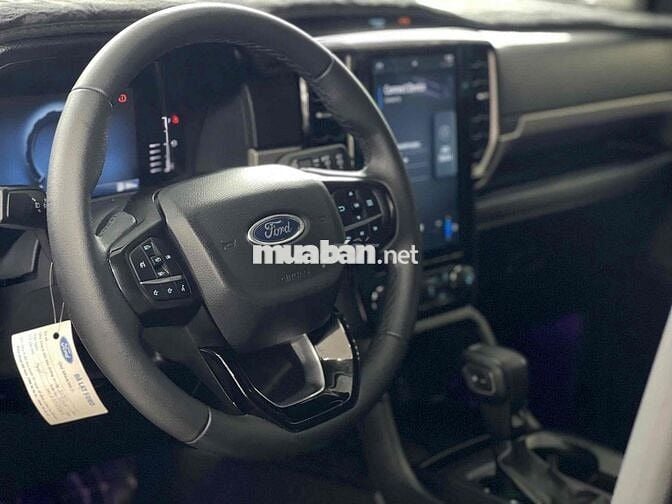 Ford Everest 2022 Ambiente 2.0L AT 4x2 - 32000 km