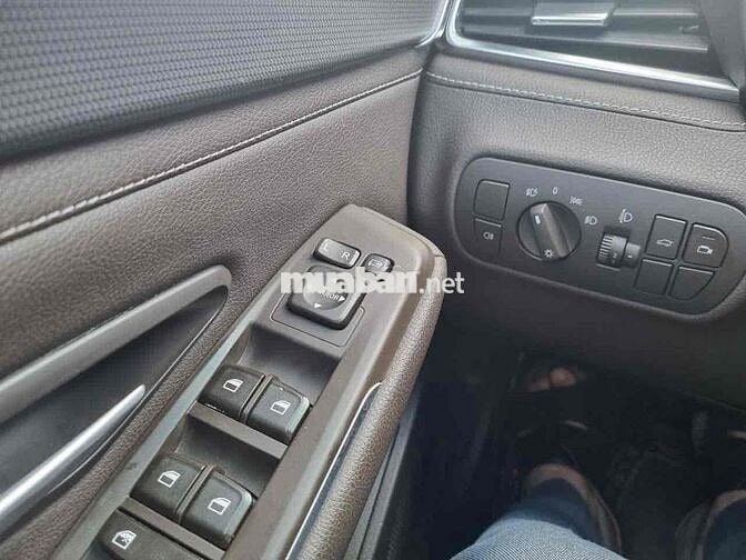 VinFast Lux A2.0 2019 Plus 2.0 AT - 62000 km