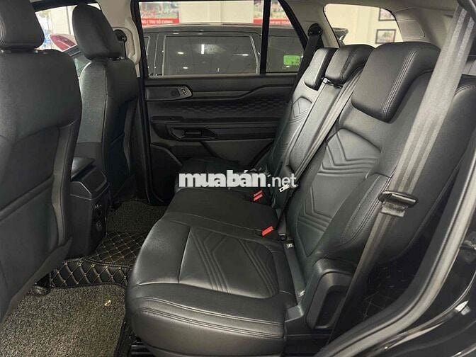 Ford Everest 2022 Ambiente 2.0L AT 4x2 - 32000 km