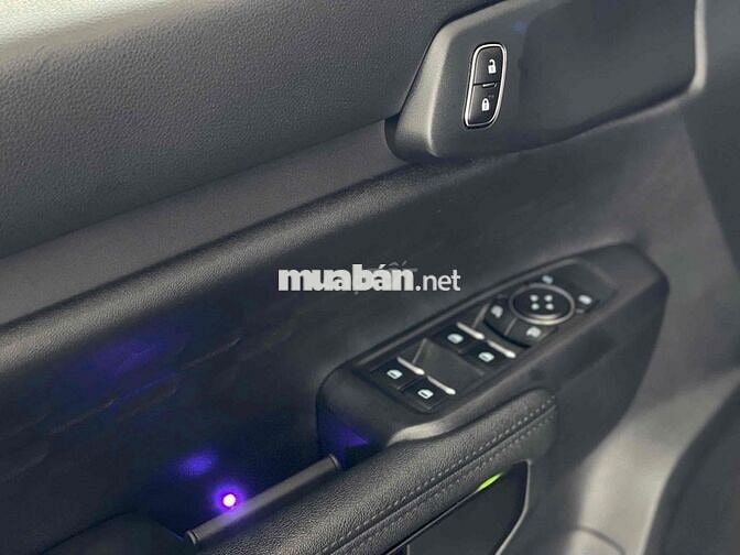 Ford Everest 2022 Ambiente 2.0L AT 4x2 - 32000 km