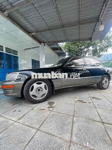 Lexus LS 1990 - 10000 km