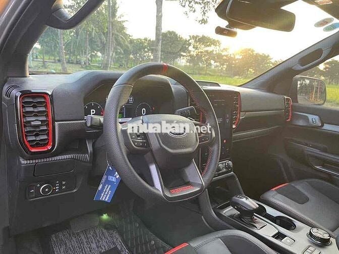 Ford Raptor 2024 2.0L - 3800 km; BH 2027 Ford TQ