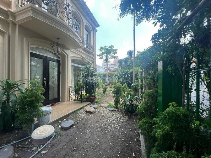 Chính chủ cho thuê Biệt thự khu cảnh đồi PMH giá 112 triệu
