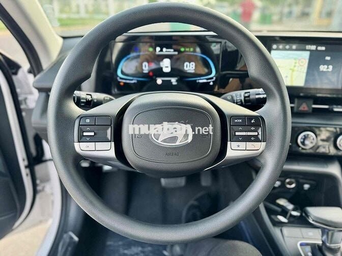 Trả trước 110 triệu Hyundai Accent 2025 1.5 AT