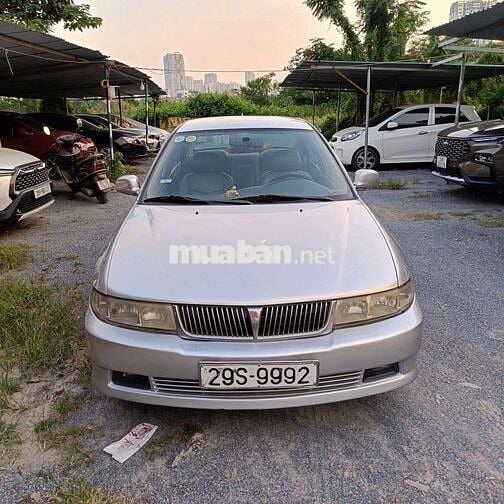 Mitsubishi Lancer 2003 - 11000 km