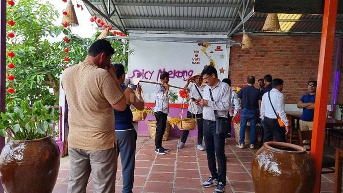 Nhà hàng KDL Cồn Lân trong quần thể KDL  tứ linh Long Lân Quy Phụng