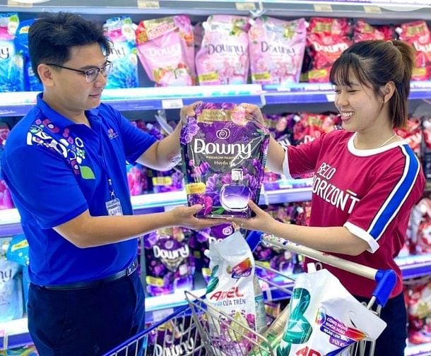 CHUỖI CỬA HÀNG THÔNG BÁO TUYỂN DỤNG NHÂN VIÊN NAM/NỮ Thời Vụ Và Chín