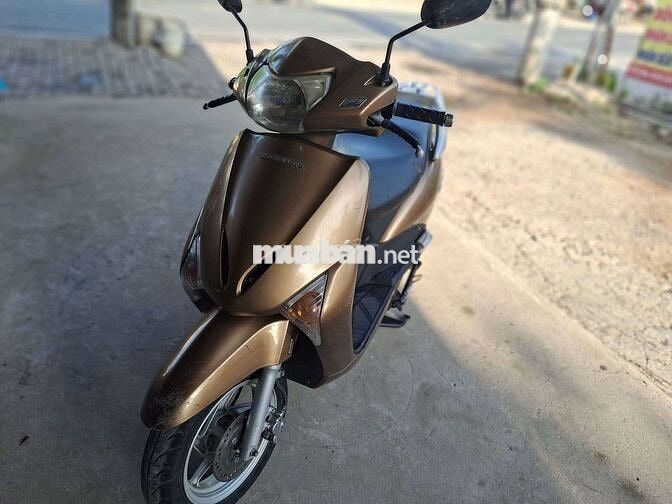 HONDA LEAD. Fi.  Bs60. Đồng nai . Càvet đầy đủ .