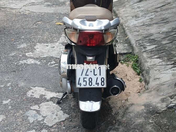 Xe SH Ý nữ đi giá rẽ chỉ 64 triệu