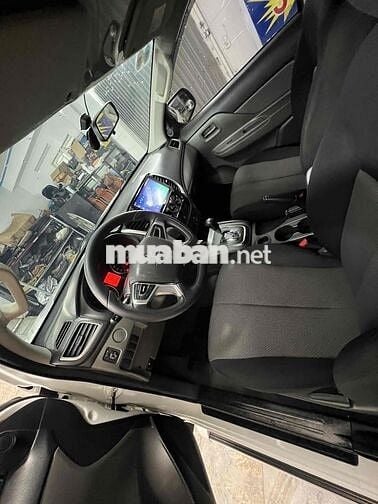 Mitsubishi Triton 2020 4x2 AT MIVEC - 68000 km