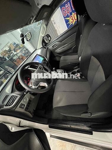 Mitsubishi Triton 2020 4x2 AT MIVEC - 68000 km
