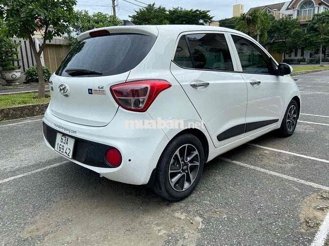 Hyundai Grand i10 2020 Hatchback 1.2 AT - 93000 km