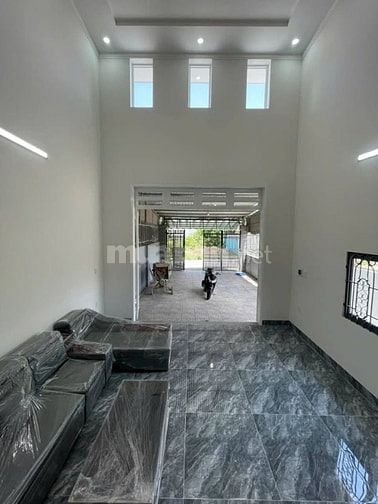 Nhà 1 trệt 1 lửng, MT nhựa, 249,4m2, 1 sẹc TL7, Xã Thái Mỹ, 1 tỷ 190