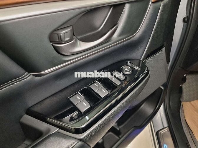 Honda CRV L 1.5turbo 2019, odo đúng 5v5, zin 90%.