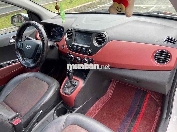 Hyundai Grand i10 2020 Hatchback 1.2 AT - 93000 km
