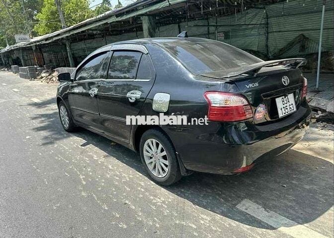 Toyota Vios 1.5 Máy êm bao đi xa