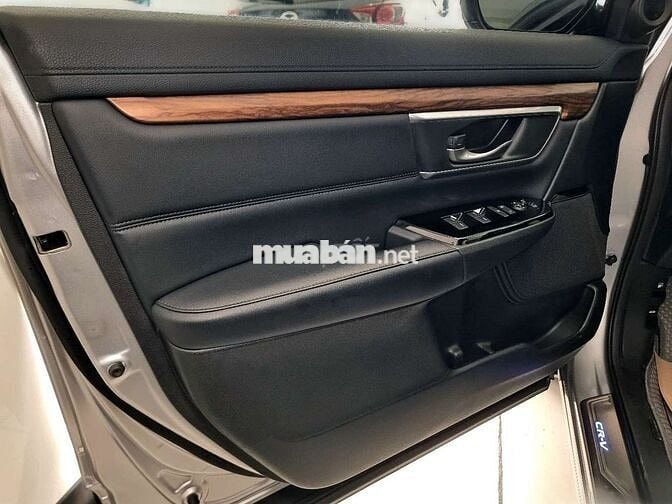 Honda CRV L 1.5turbo 2019, odo đúng 5v5, zin 90%.