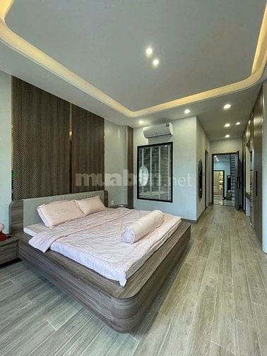 NHÀ HXH 22A/6 PHẠM NGỌC THẠCH Q3 (5X24M) 2 LẦU 4PN. 28TR