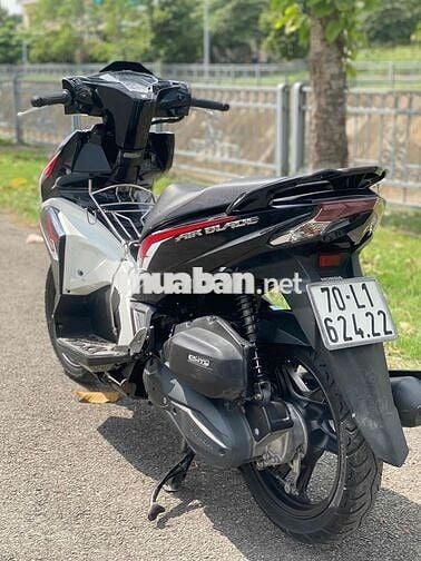 THANH LÍ AB LỘT KEO NHƯ MỚI BIỂN 70