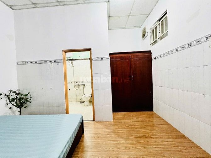 Phòng Đẹp có nội thất – 26/42 Tân Sơn Nhì, Q.Tân Phú( Khóa vân tay)