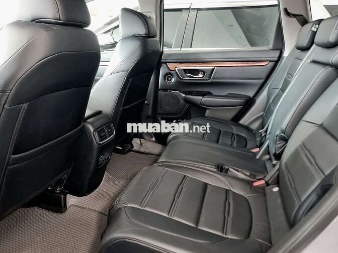 Honda CRV L 1.5turbo 2019, odo đúng 5v5, zin 90%.