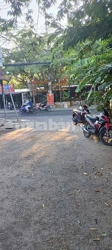 Bán đất Nguyễn Văn Tạo Nhà bè dtich 100m giá 1,9 ty 