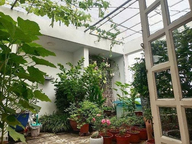 Nhà mới Trường Thọ - 54m2-đường xe  tải-Nội thất cao cấp-Giá 7.9Tỷ