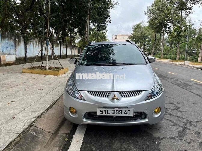 Mitsubishi Grandis 2008 2.4 AT - 144000 km