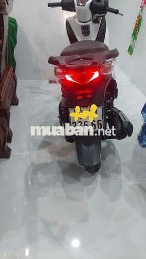 Cần bán Honda sh 150i đời 2012 như hình