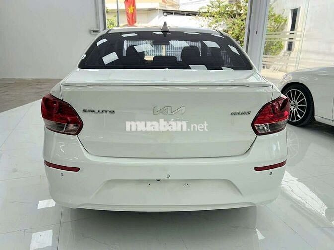 KIA SOLUTO 2022 1.4 AT Deluxe - Odo 40268 km