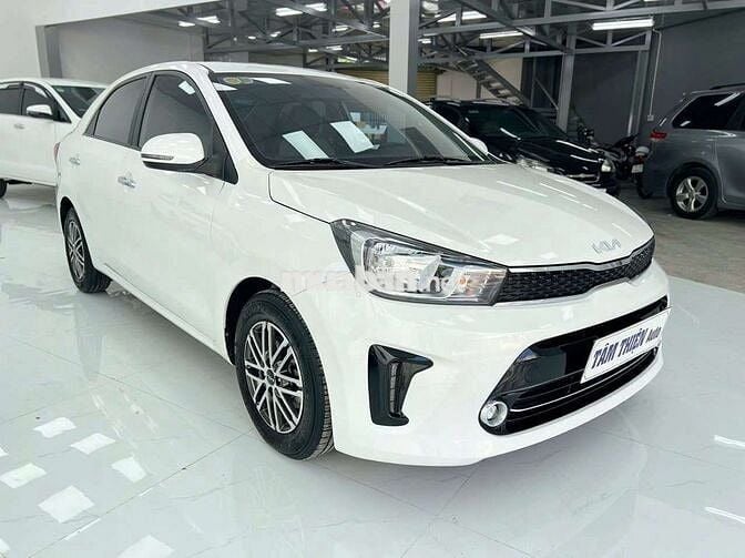 KIA SOLUTO 2022 1.4 AT Deluxe - Odo 40268 km