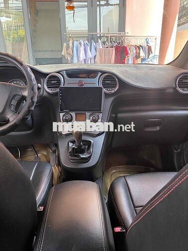 Kia Carens 2009 2.0 MT - 70507 km
