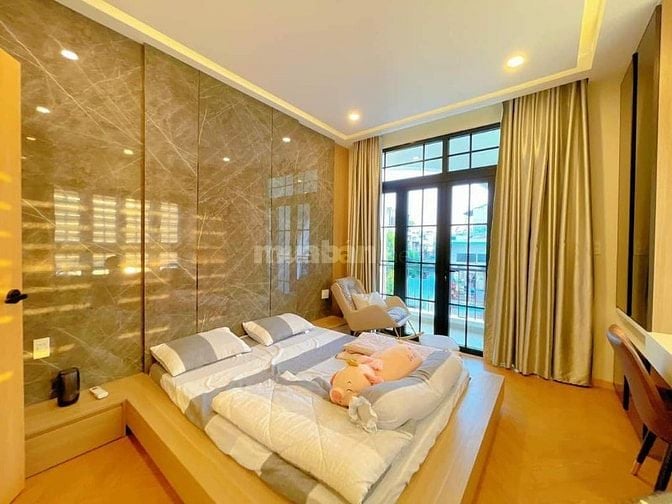 ĐI MỸ ĐỊNH CƯ BÁN NHANH NHÀ NGAY ĐẶNG THÙY TRÂM GIÁ 2 TỶ 850 SHR