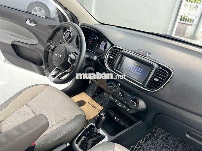 KIA SOLUTO 2022 1.4 AT Deluxe - Odo 40268 km