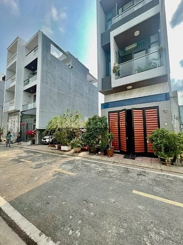 CHÍNH CHỦ BÁN ĐẤT FULL THỔ CƯ 75,6m2 - SỔ HỒNG RIÊNG - ĐẤT MẶT TIỀN