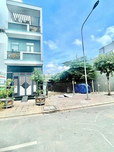 CHÍNH CHỦ BÁN ĐẤT FULL THỔ CƯ 75,6m2 - SỔ HỒNG RIÊNG - ĐẤT MẶT TIỀN