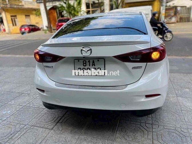 Mazda 3 2017 1.5 AT Sedan - 100000 km
