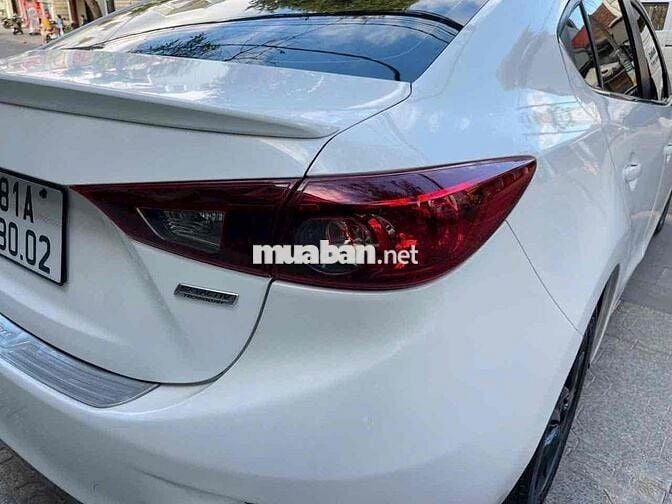 Mazda 3 2017 1.5 AT Sedan - 100000 km
