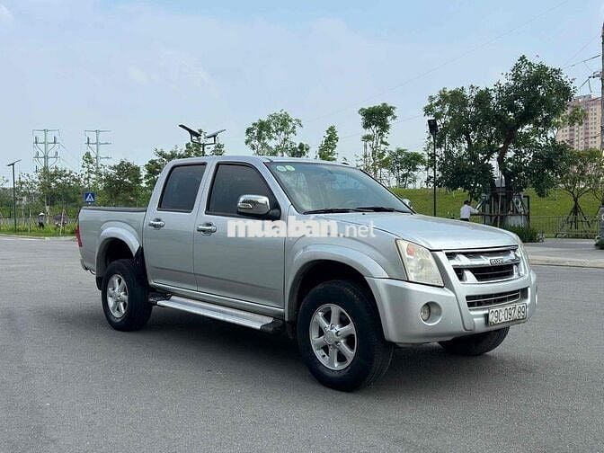 Isuzu Dmax 2011 - 200000 km