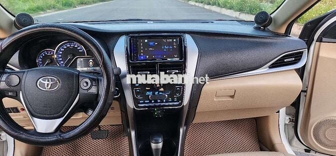 cần bán gấp vios 2021 G 1.5 CVT - 65000000 km