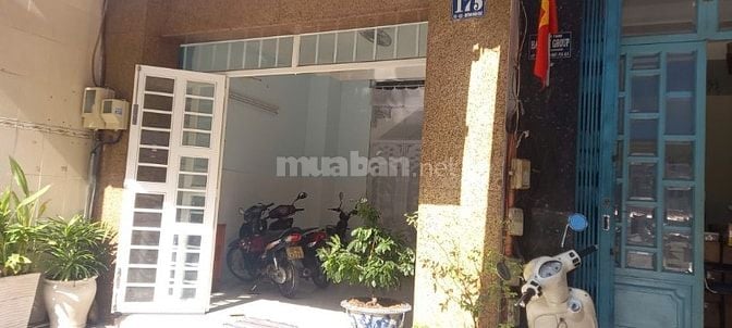 Cho thuê mặt tiền quận 5 mở nhà thuốc tây