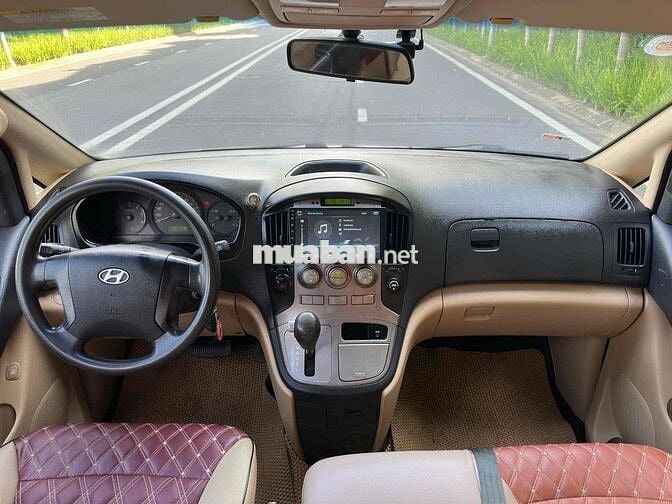 Hyundai Grand Starex 2008 - 9 chỗ tự động