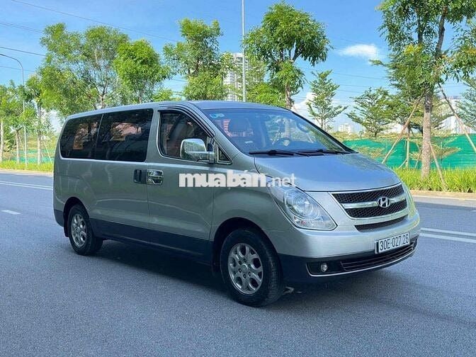 Hyundai Grand Starex 2008 - 9 chỗ tự động